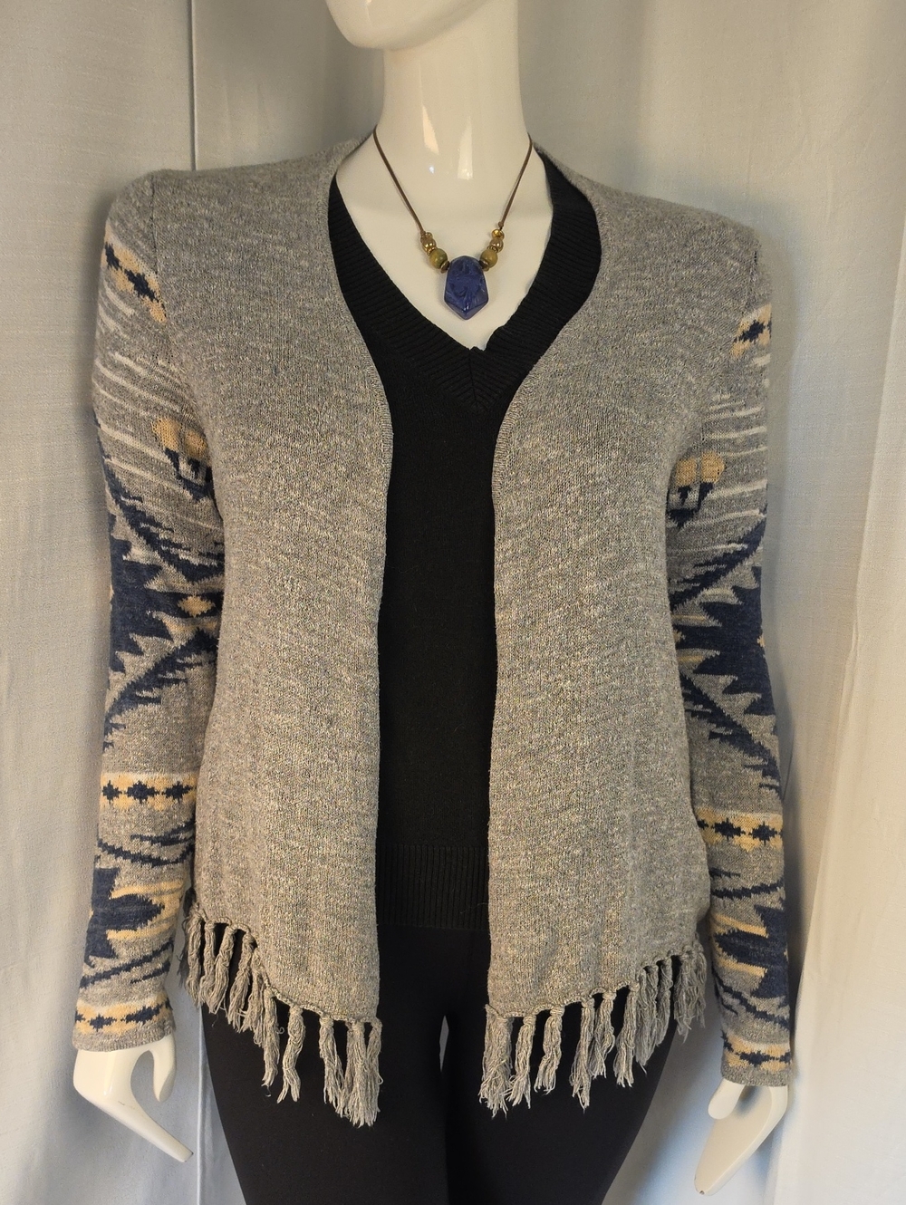CHAPS Gray & Navy 100% Cotton Open Navajo Pattern Sleeves Cardigan Size Large